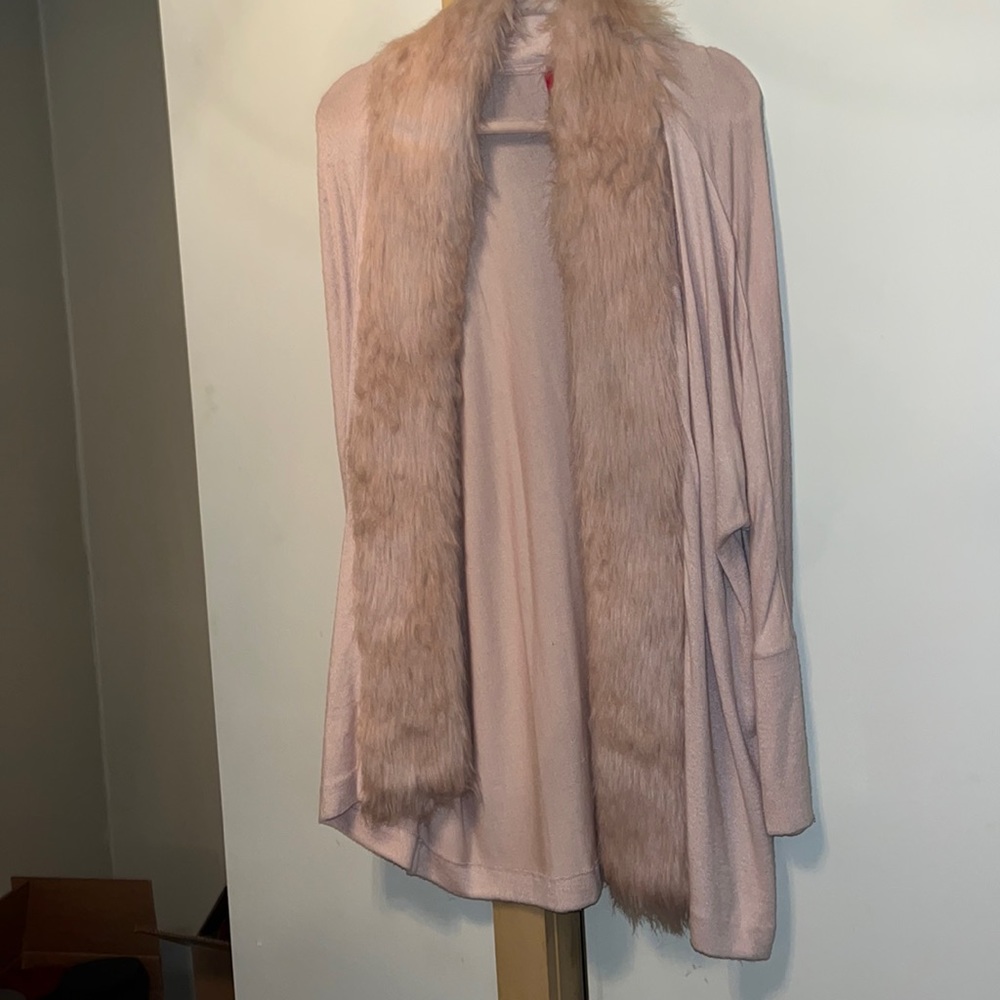 Long cardigan with fur- blush